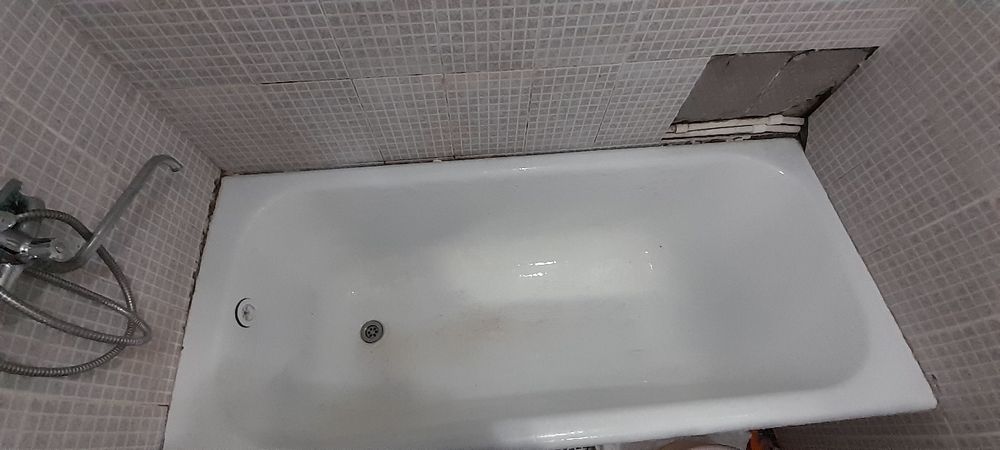 Продается чугунная ванная