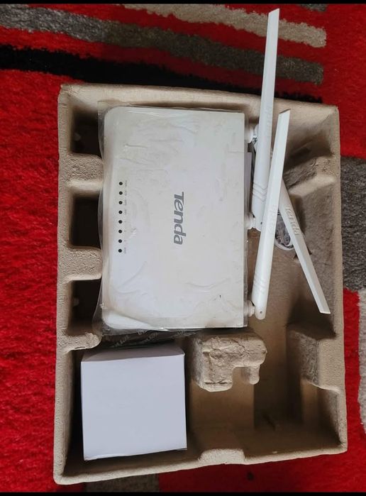 Router Tenda 3 antene