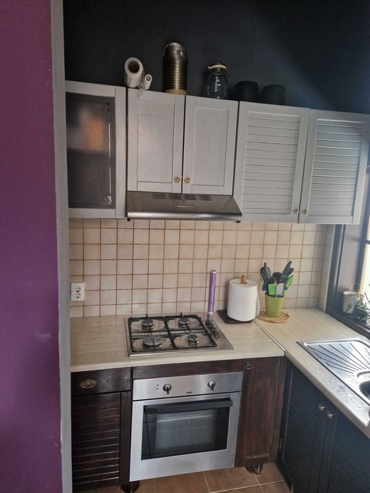 Apartament interbelic superb, 2 camere mari, tavane înalte 119.000 €