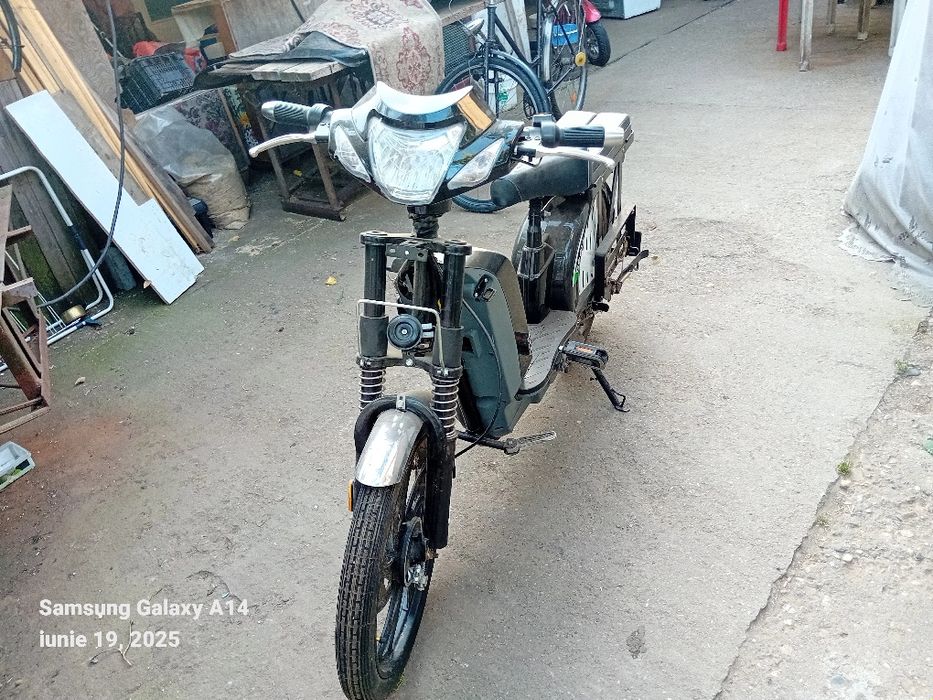 Vind  Motoreta pe bateri