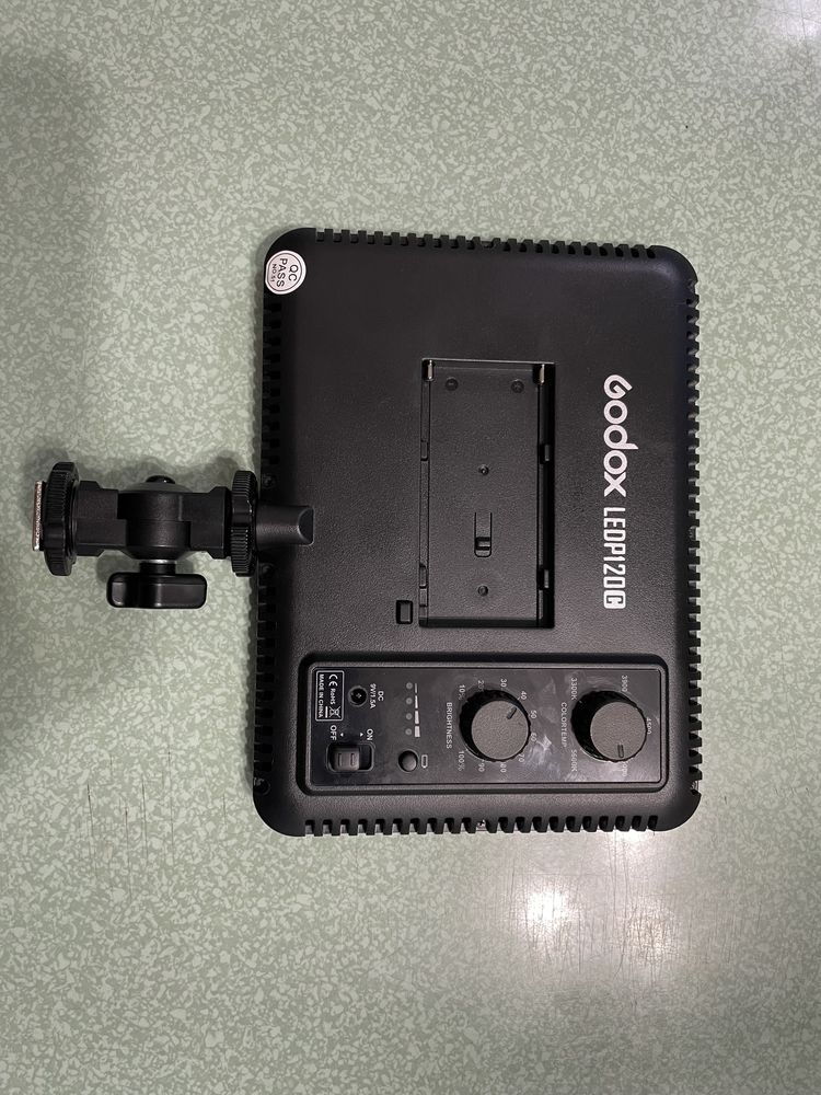 Godox led projektor