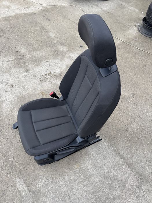 Scaune fata Audi A4 - B9 - cu incalzire