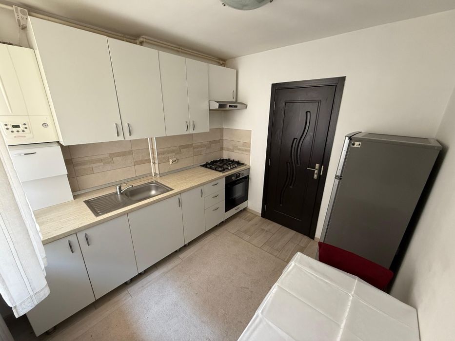 Apartament de închiriat