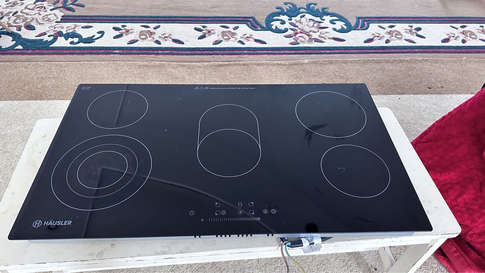 Электрическая плита