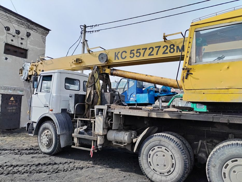 Услуги крана 25 тонн