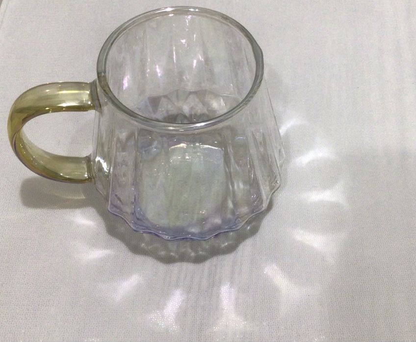 Стекляные  бокалы  для  холодных напитков