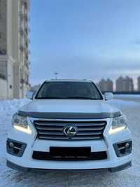 Lexus LX 570. В идеальном состоянии. Обмен нет.