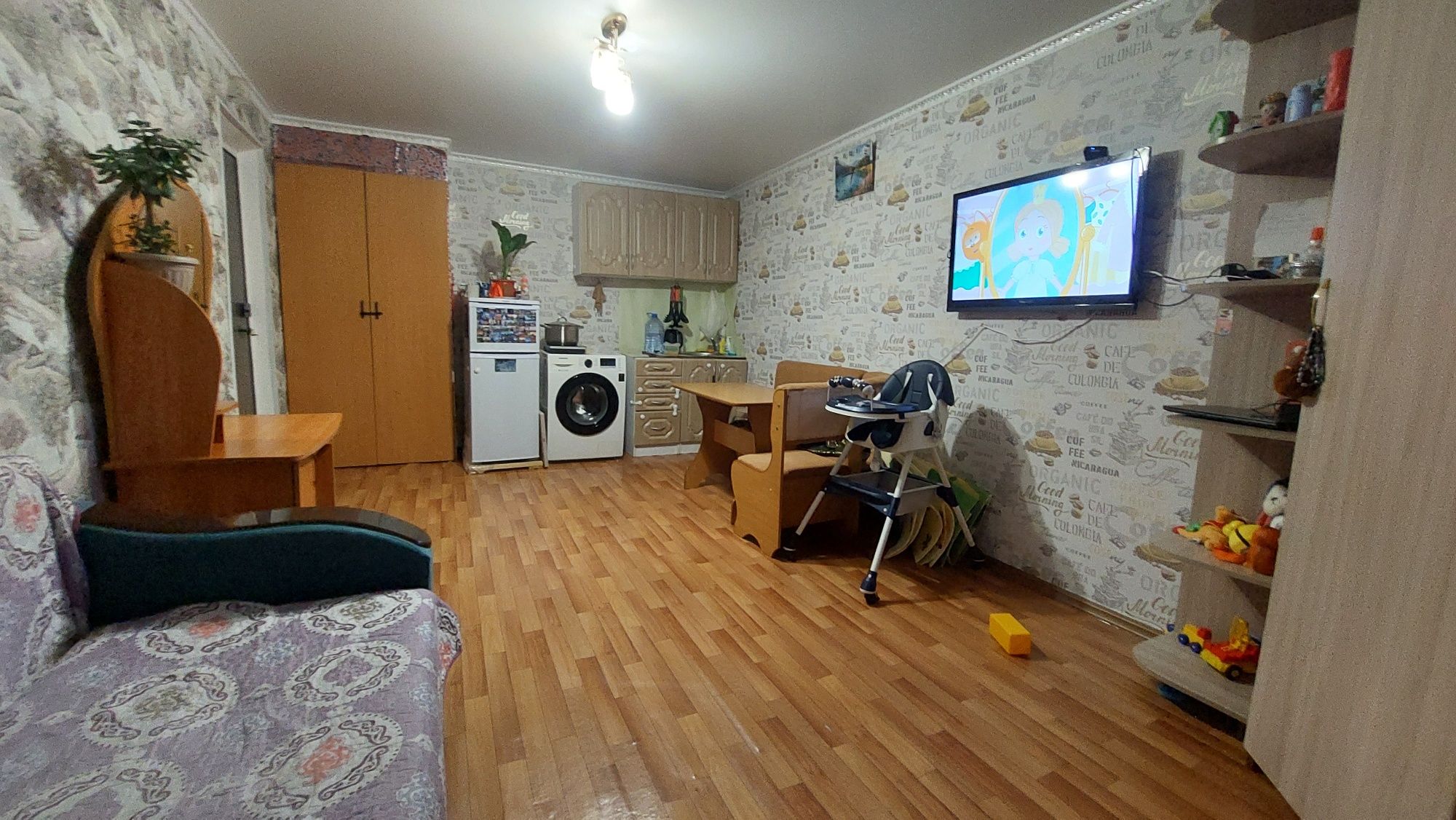 Продам 1 комнатную