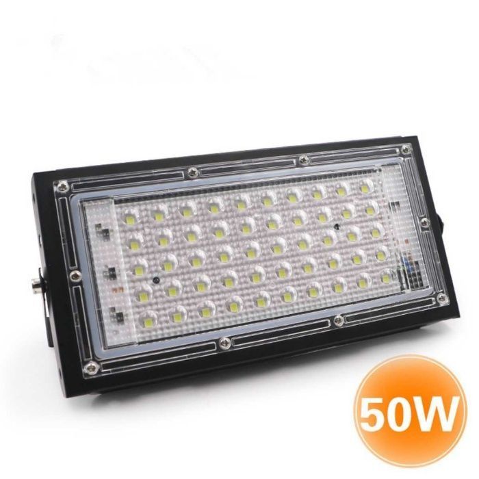 Lampa Proiector 50 Led SMD de 50W 12V 220V Auto Camping Pescuit NOU