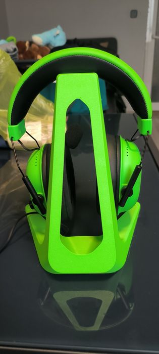 Стоика за слушалки