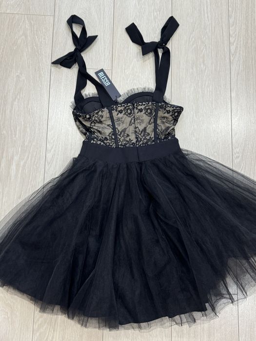 Чисто нова рокля Alessa с етикет