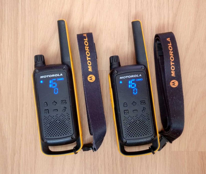 2x Motorola Talkabout T82 Extreme (walkie talkie PMR446)