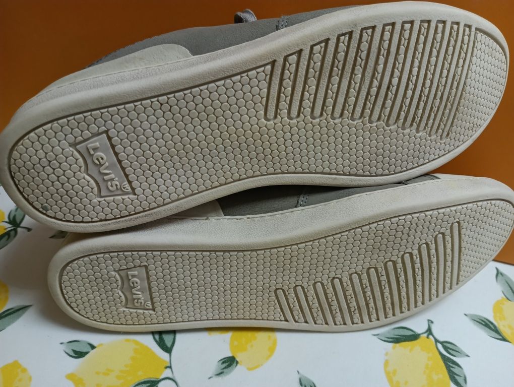 Levis N 45 кожени - 35 лв
