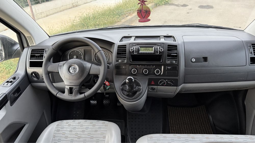 Volkswagen VW T5 Caravelle 8+1 Locuri An 2012 2.0 TDI 140 CP Euro5