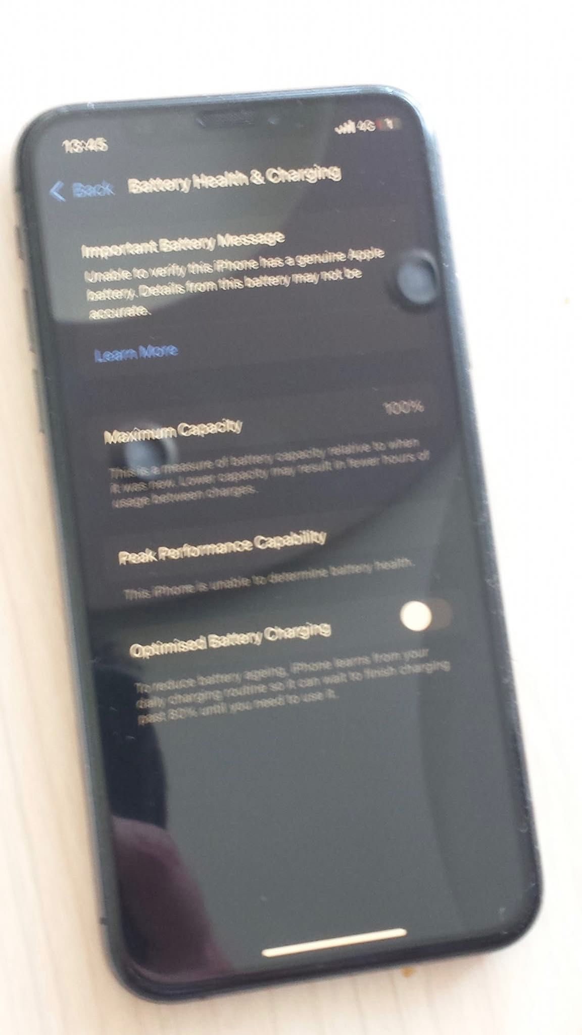 iPhone XS Пррфектен с нова батерия