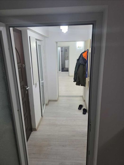 Sulina apartament 3 cam vand / schimb cu garsoniera plus diferenta