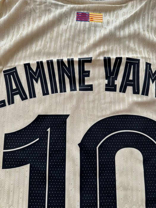 Jersey Barcelona away 2025/2026 Lamine Yamal