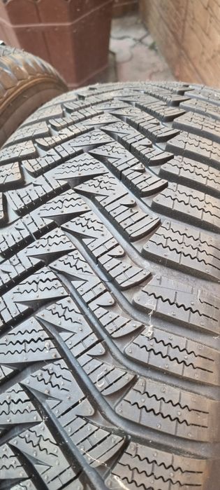 Roti IARNA -VW Tiguan- 215/65/16 M+S -dot 2025 (NOI) + jante + capace