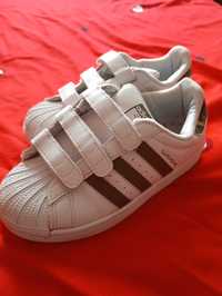 Pantofi sport Adidas de copii nr.30