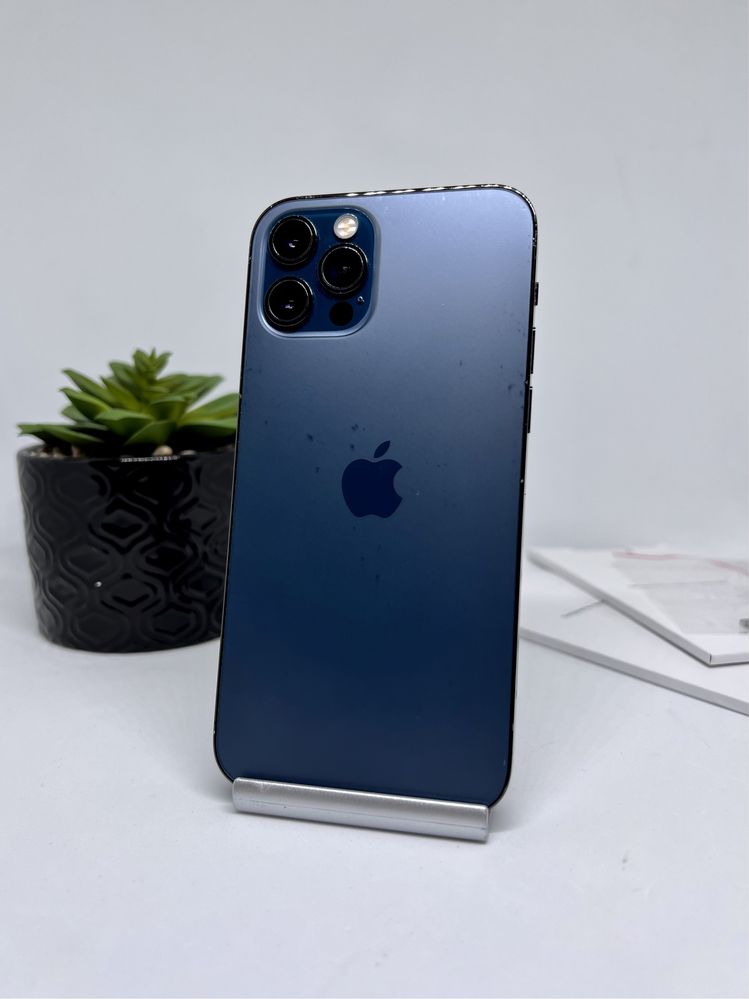 iPhone 12 Pro, на части - корпус, батерия, камера, букса и др.