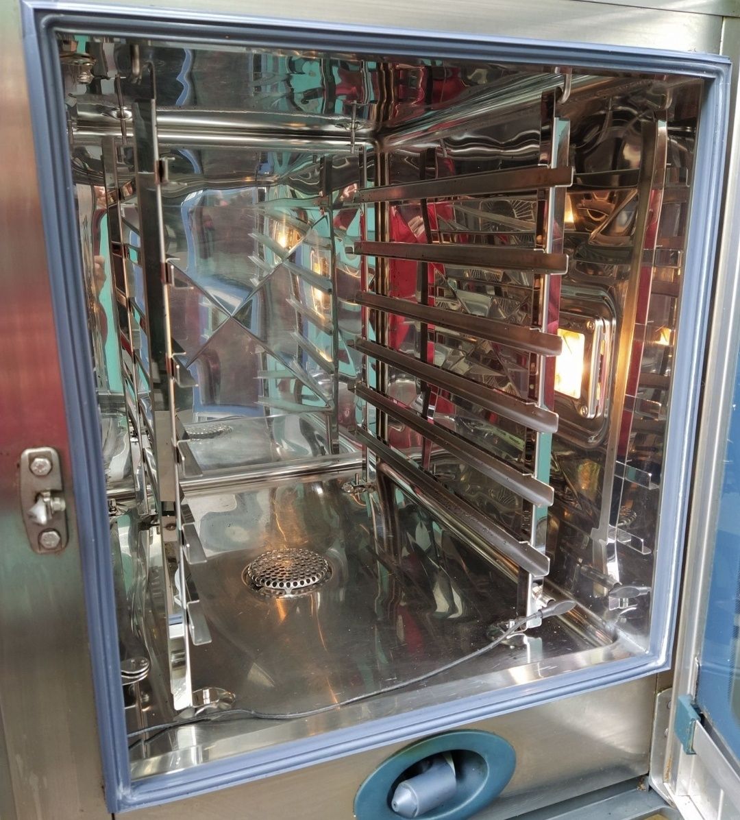 Конвектомат Рационал Rational CMP 61 Plus