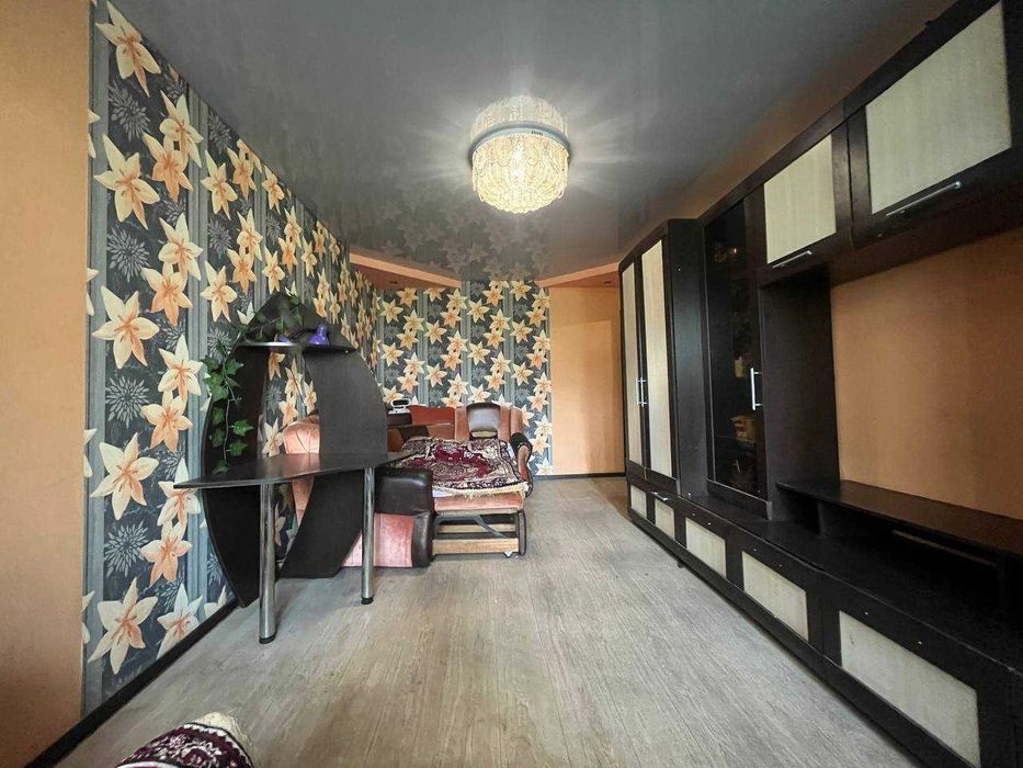 Продам 2х квартиру по Мира район Горка-Дружбы