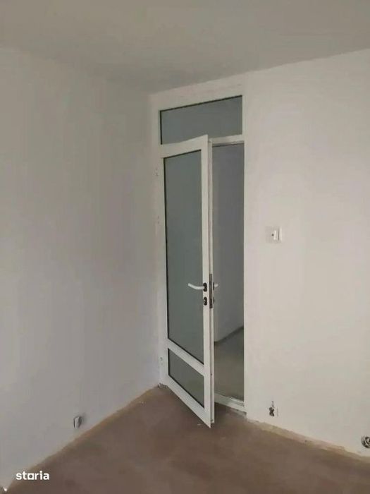 Aprtament 3 camere decomandat-Poarta 6