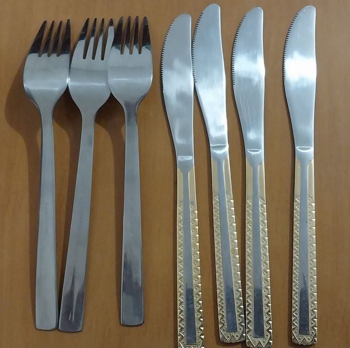 Продам вилки, ножи для масла