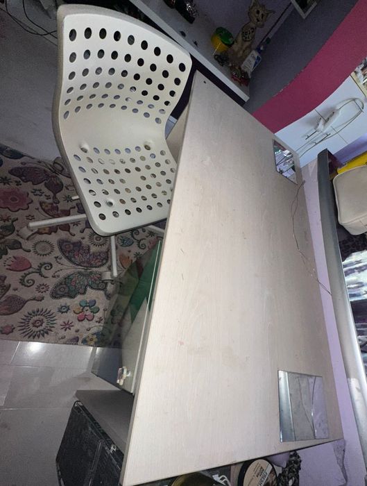 Birou+scaun+dulapior