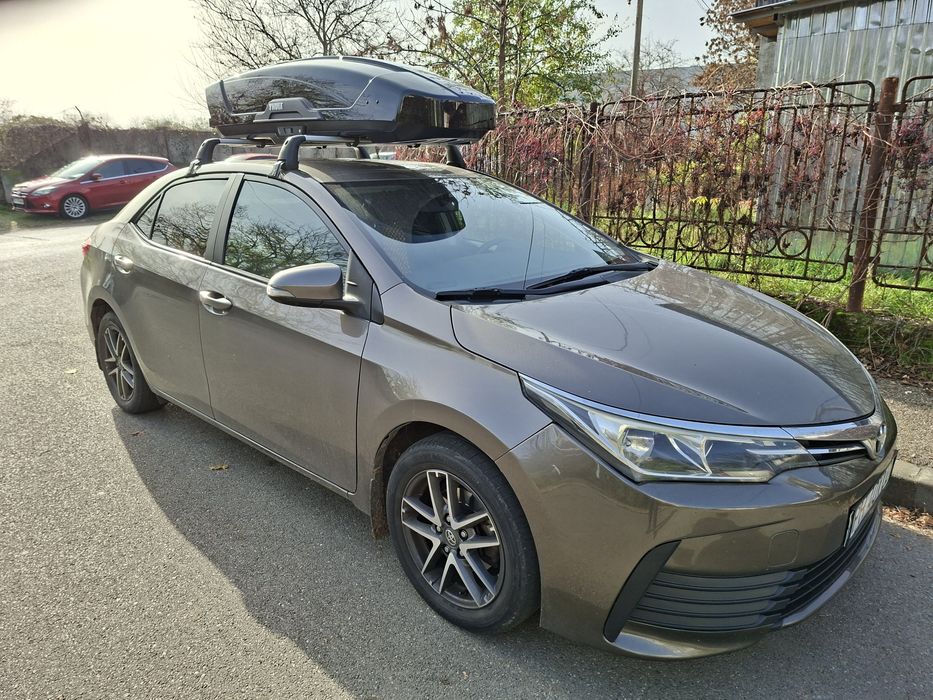 Vând Thule   motion XT sport black.