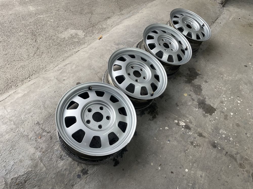 Диски на Ауди R15