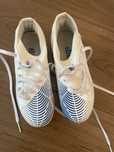 Футболни обувки Adidas predator