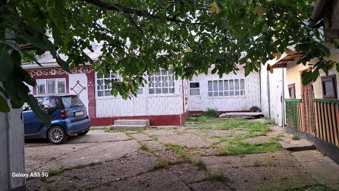 Vând casă în Străteni com Lozna