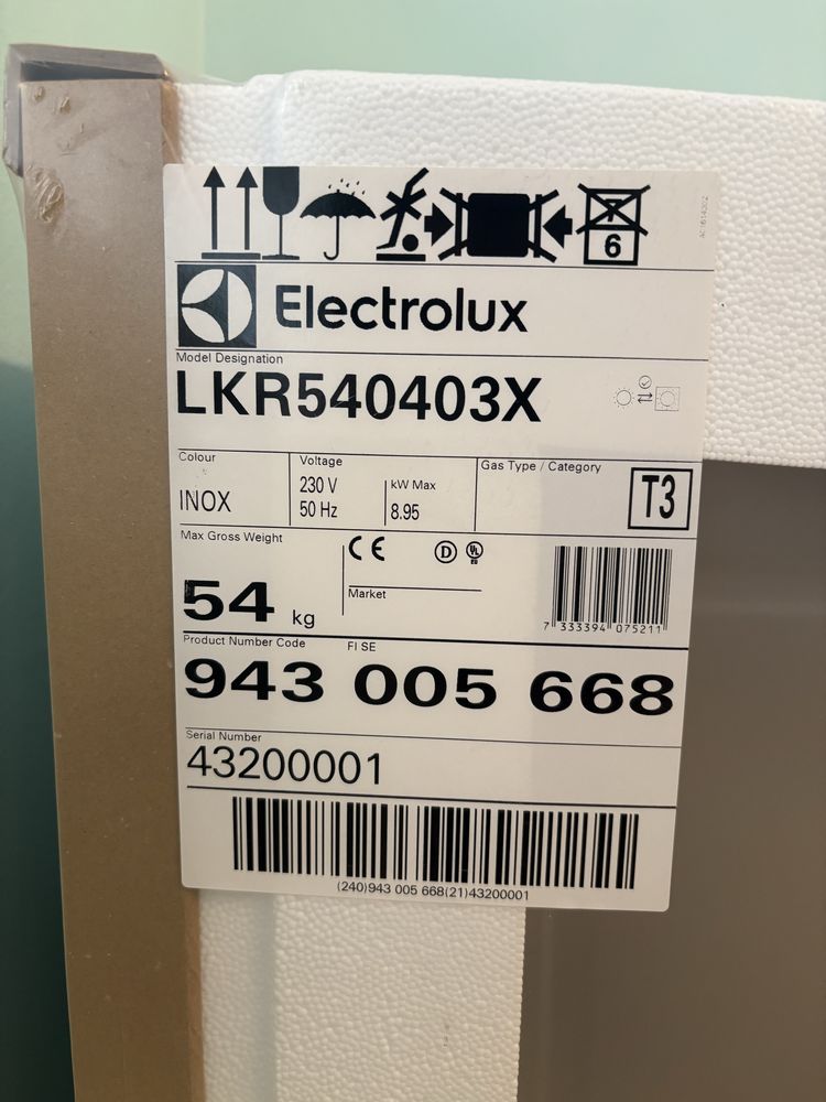 Aragaz Electrolux Komfur