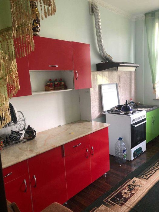 Ijaraga yangi qurilgan 2 xonali uy beriladi, hamma narsasi bor