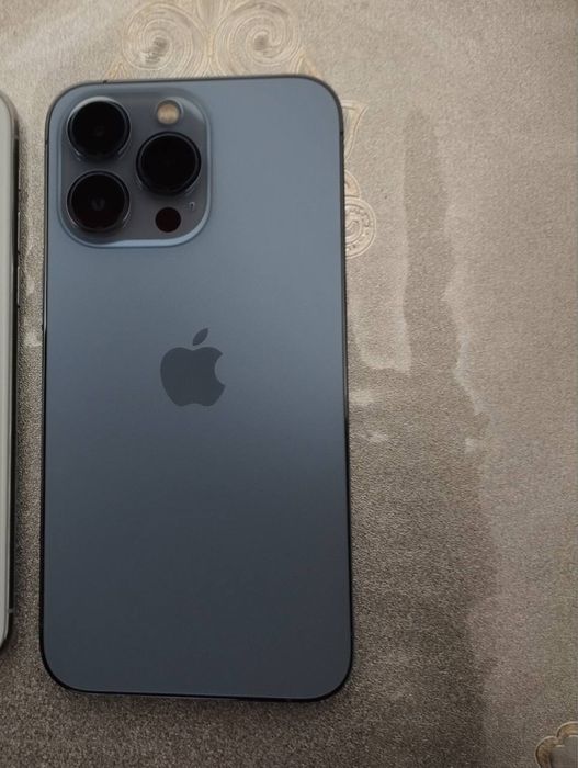 Iphone 13 про.