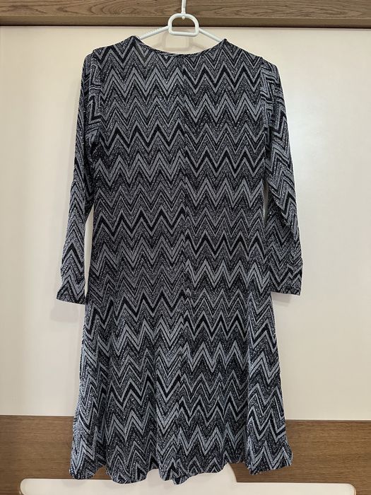 Rochie neagra cu insertii argintii S 36