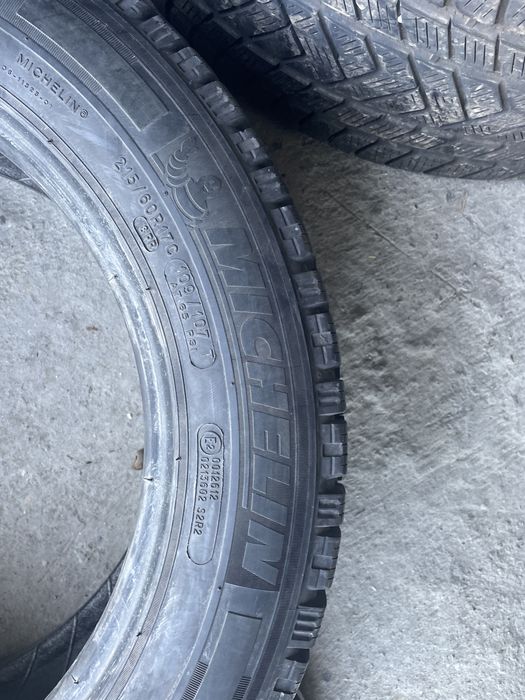 Anvelope Michelin  set 4 buc 215/60 R 17C, 8 mm