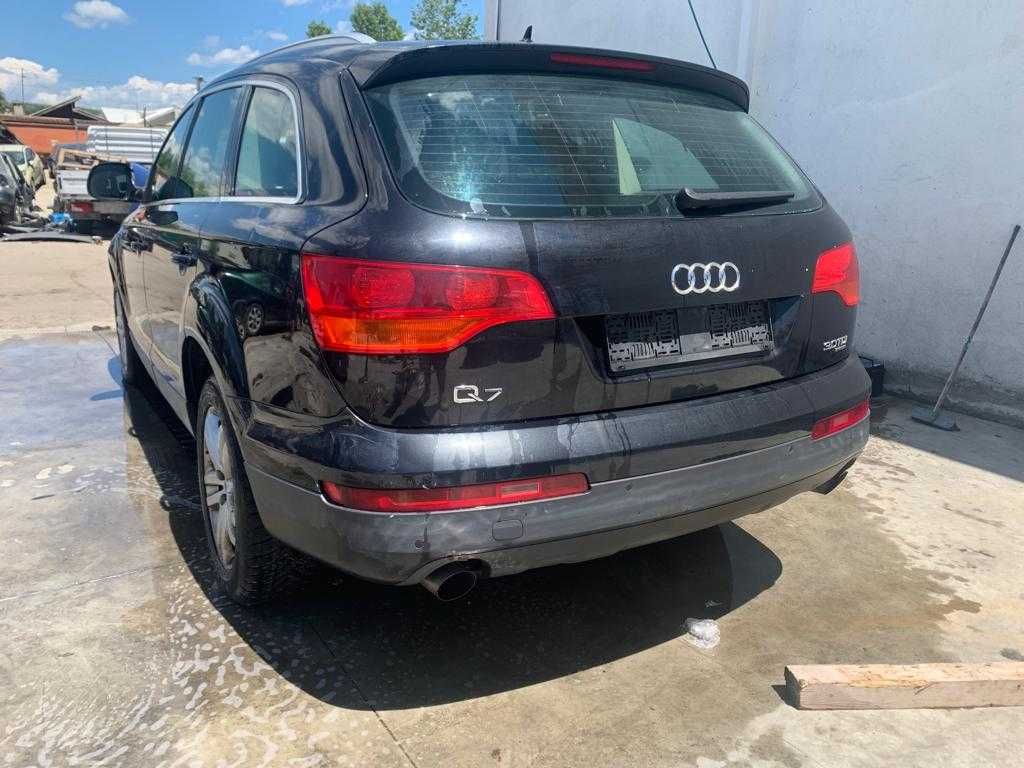 Dezmembrez audi q7 3.0 tdi s linne/q7 3.0 tdi/bara fata audi q7/far q7