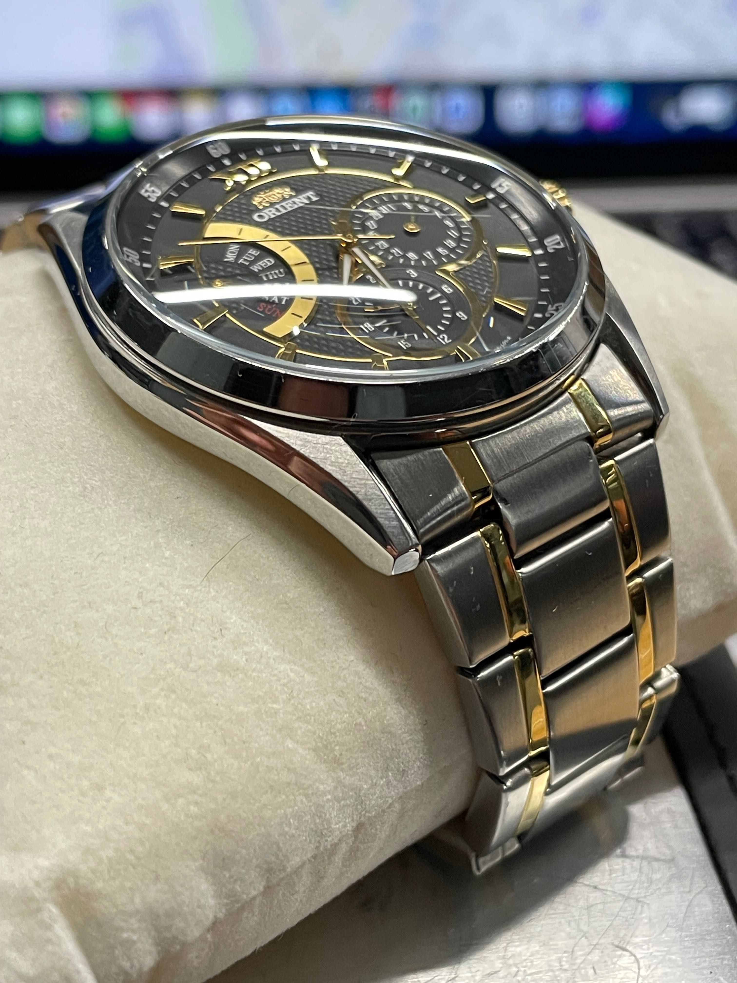 Продаю японские часы Orient FUU06005B0