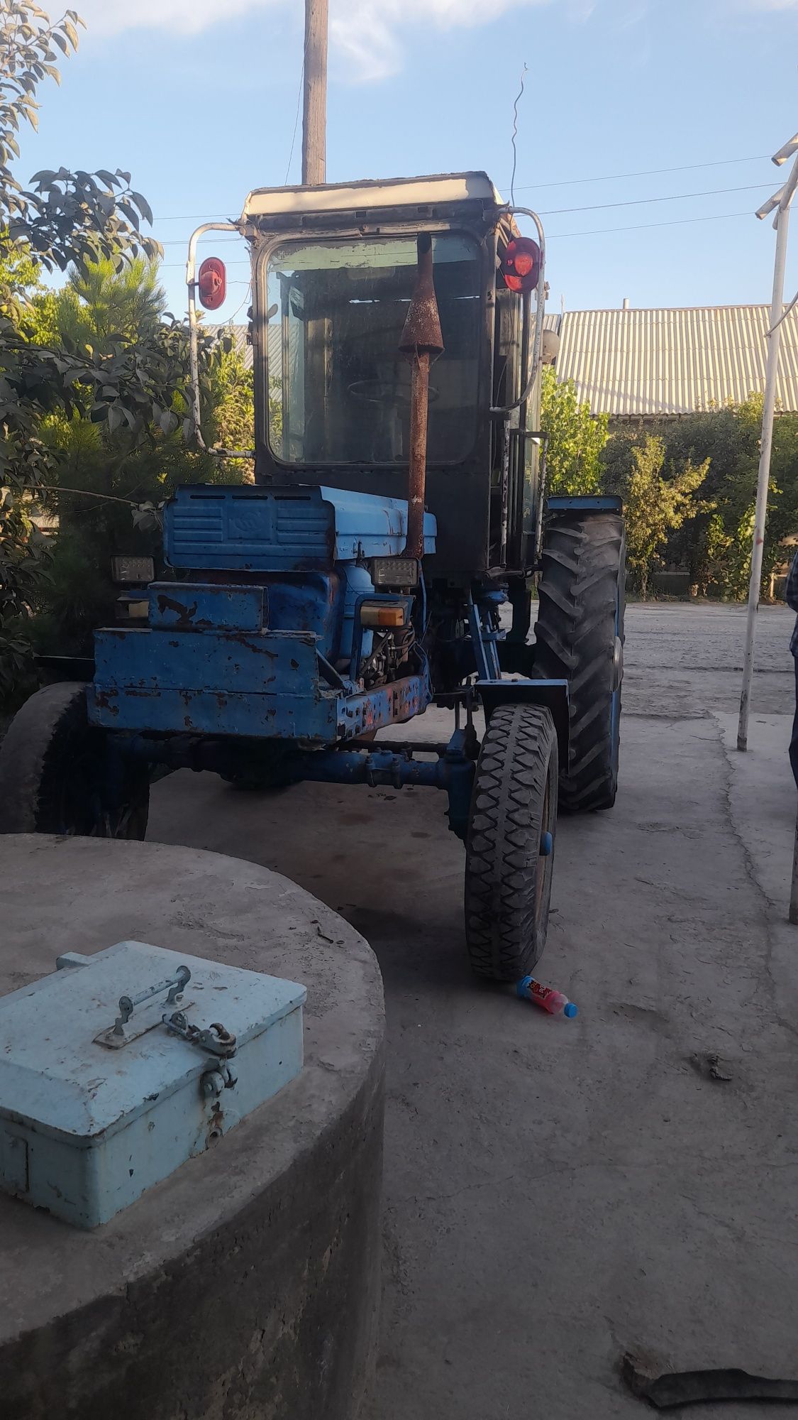Traktor 28 holati zo‘r..Ishlaydigan holatda