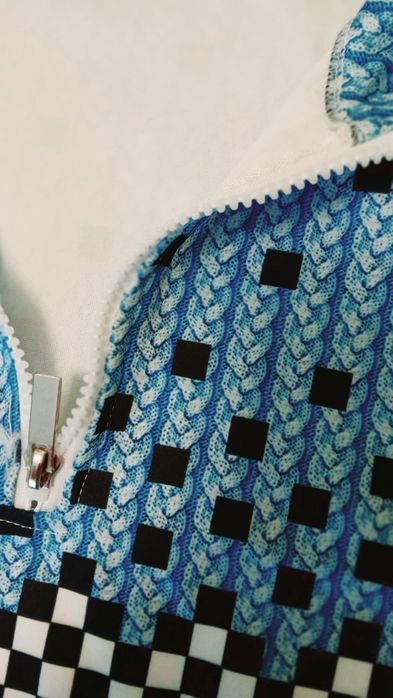 Pulover Nou neimbracat F ieftin