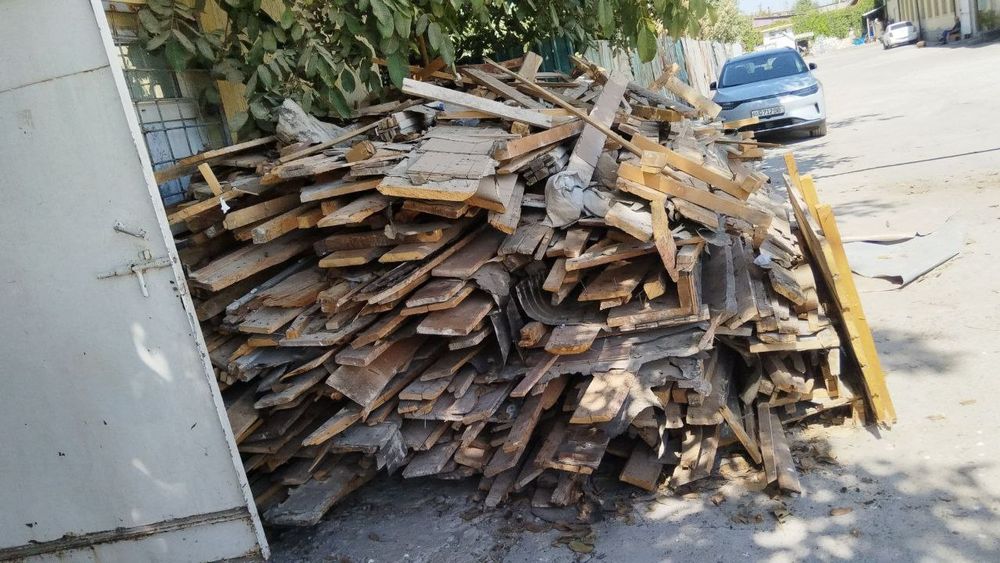 Доски шпалы продаётся