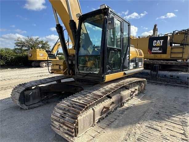 Dezmembram excavator CATERPILLAR 324D LR - Piese de schimb CAT
