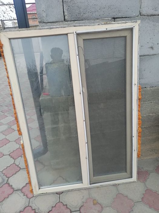 Пластик терезе 2 штук