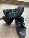 Vand pantofi sport unisex Adidas Goretex 37