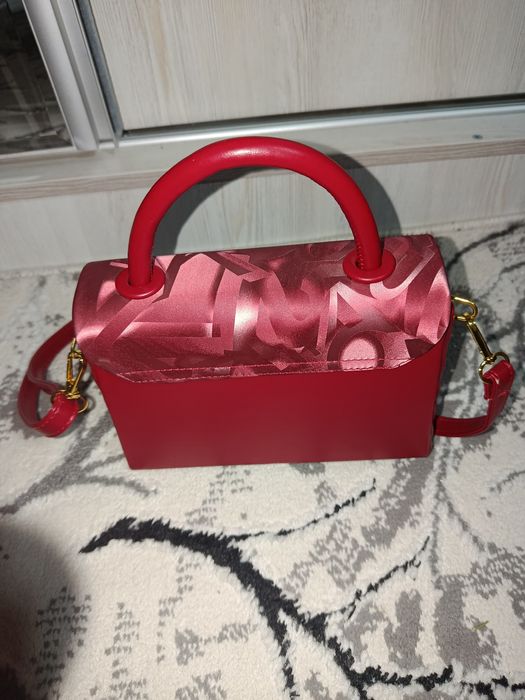 Ayollar uchun sumkachalar