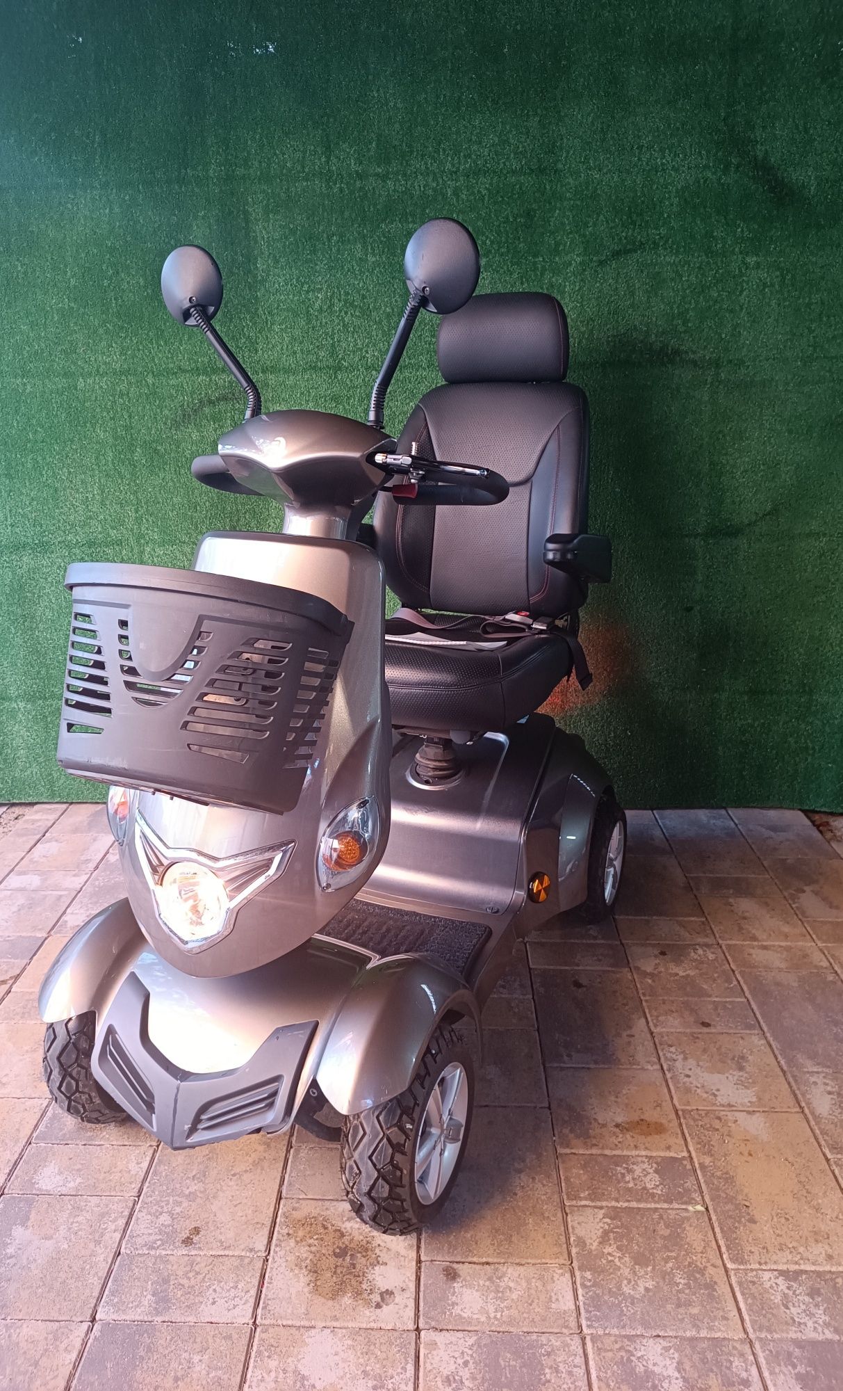 Scaun electric Dizabilitati handicap dezabilitati scuter căruț carucio