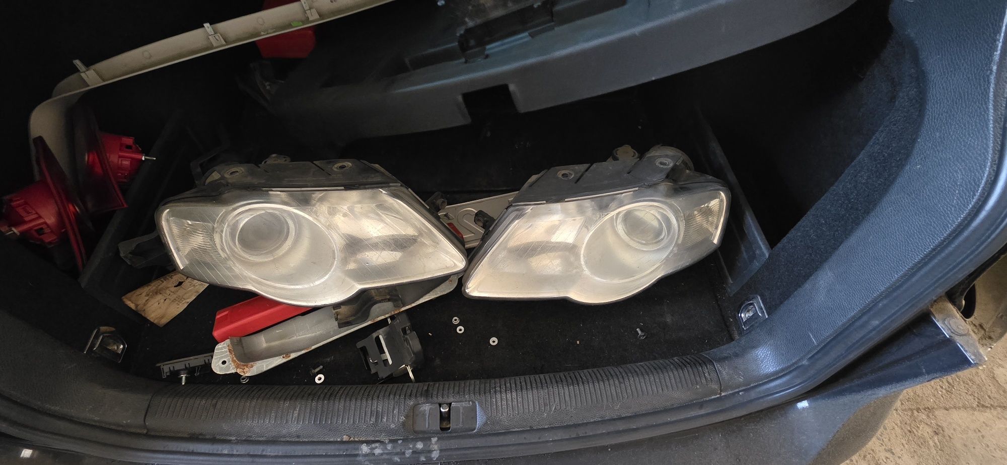 Dezmembrez vw Passat b6 euro 5 cbab