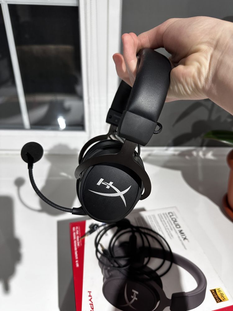 Hyperx cloud mix НОВЫЕ СРОЧНО!!!